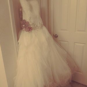 Alfred Angelo Wedding Dress